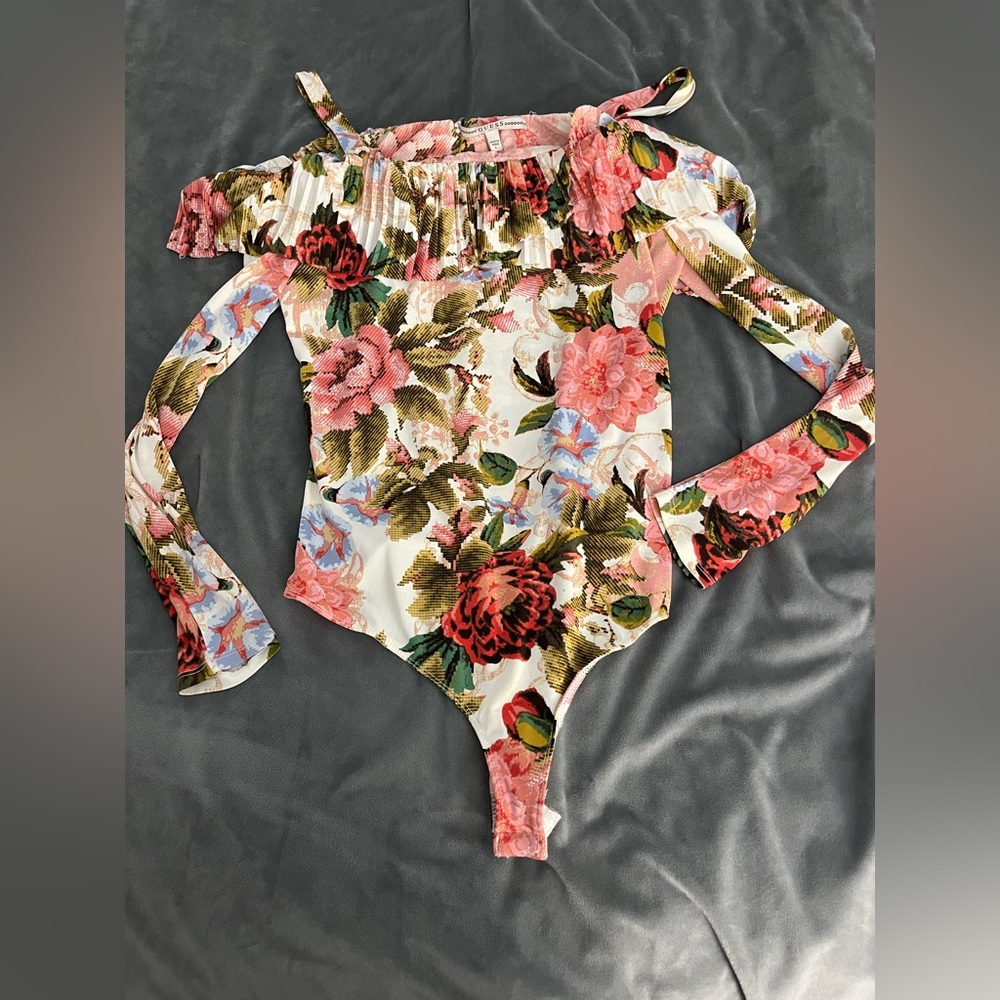 Guess Floral Ruffle ladies  Bodysuit - Pink, Red, Green, Cream